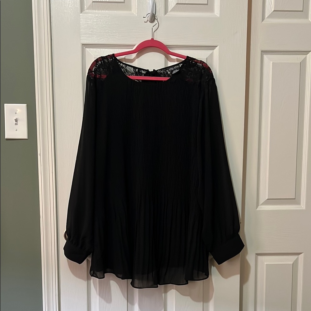 Elegant Black Lace Women's Top